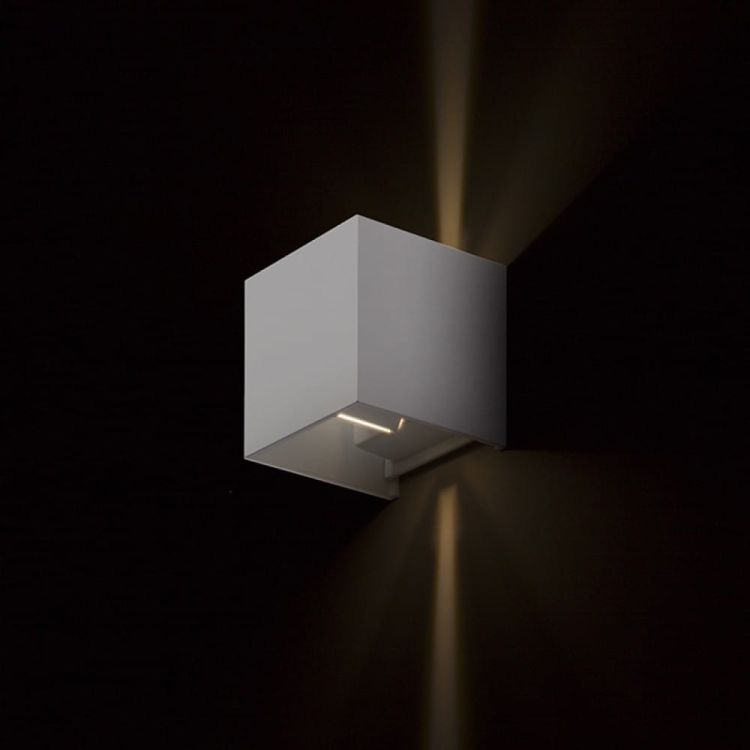 TITO SQ DIMM ścienna biała  230V LED 2x3W IP65  1800K-3000K