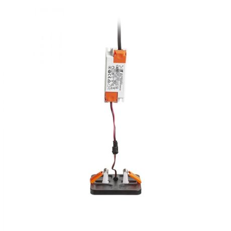 Przejdź do produktu BJORK SQ 9 wpuszczana czarna  230V LED 6W  3000K