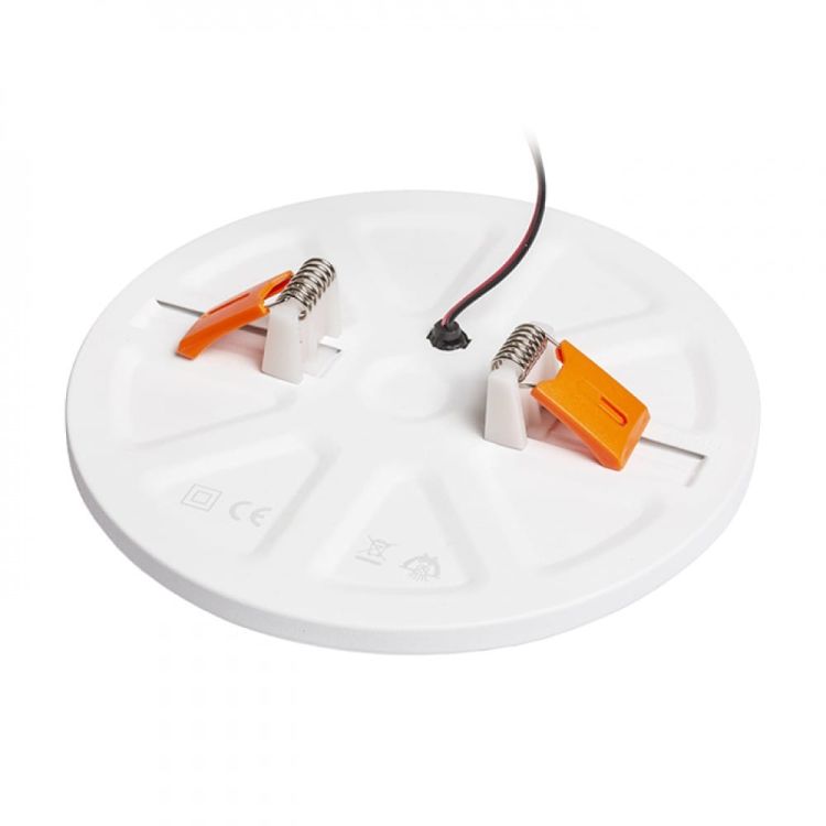 BJORK R 16 wpuszczana biała  230V LED 12W  3000K