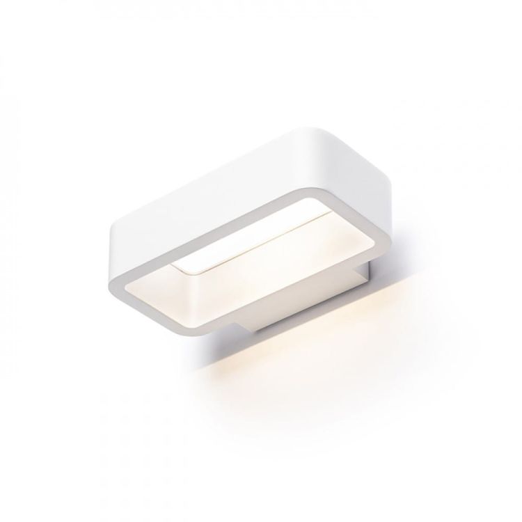 TAPA ścienna biała  230V LED 6W IP54  3000K