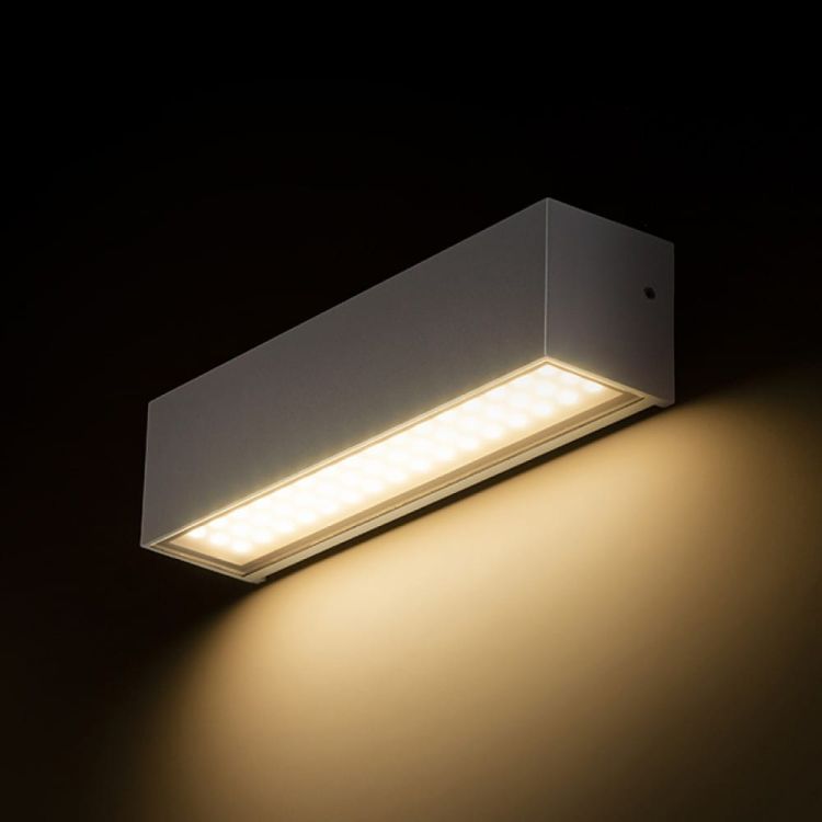 CAMARGUE ścienna srebrno-szara szkło satynowe 230V LED 6W IP65  3000K