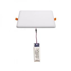 BELI SQ 21 wpuszczana akryl mleczny 230V LED 24W IP65 3000K