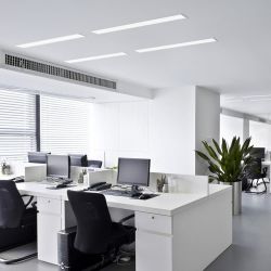 PESANTE 90 wpuszczana biała  230V LED 40W  3000K