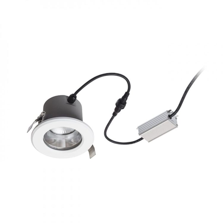 NAVY wpuszczana biała  230V LED 15W 36° IP65  2700K