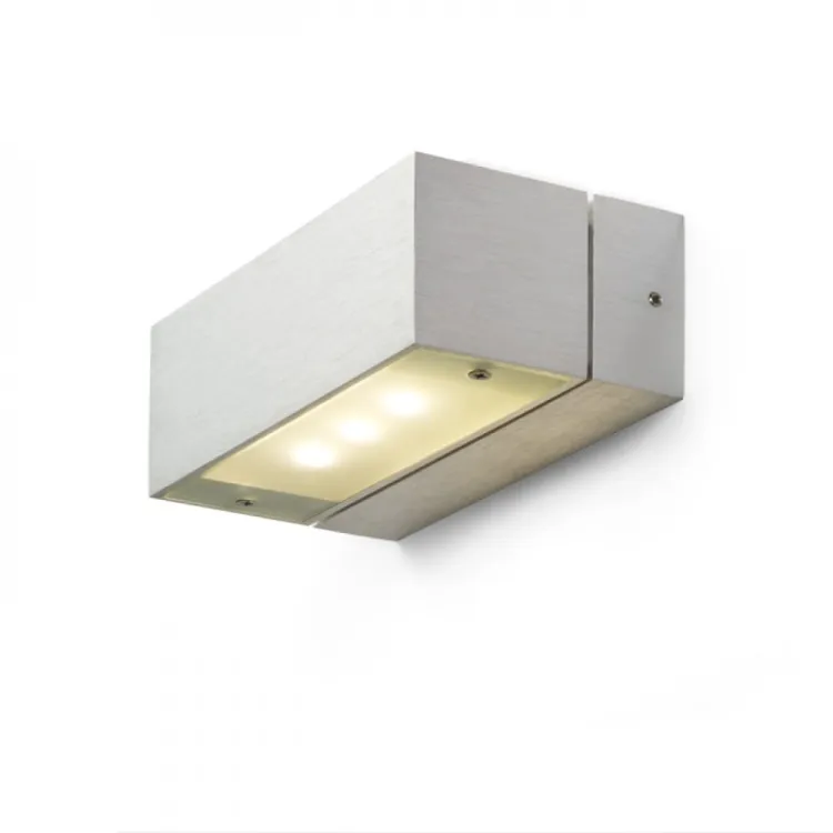 ADVANTAGE III ścienna aluminium 230V/350mA LED 3x1W 3000K
