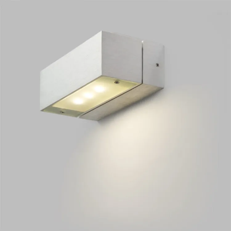 ADVANTAGE III ścienna aluminium 230V/350mA LED 3x1W 3000K