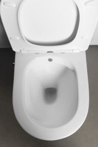 PACO CLEANWASH kompakt WC ze zintegrowaną baterią i prysznicem bidetowym, odpływ poziomy/pionowy, biały