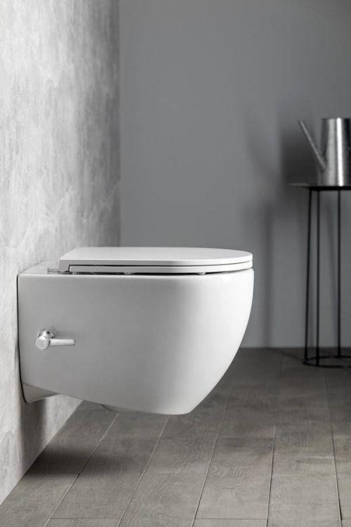 INFINITY CLEANWASH WC wiszące Rimless, z dyszą bidetową i zintegrowaną baterią, 36,5x53 cm, biały