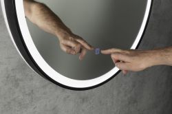 STAGO okrągłe lustro z oświetleniem LED średnica 60cm, ze skórzanym paskiem, czujnik dotykowy, ściemnialne, czarny mat