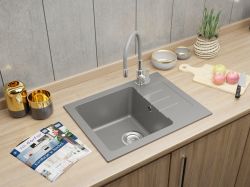 Zlewozmywak granitowy jednokomorowy 58x45 cm z szarą baterią kuchenną Flex Darfor DG014+FLEX+SMCH popiel