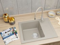 Zlewozmywak granitowy jednokomorowy 58x45 cm z beżową baterią kuchenną Flex Darfor DG014+FLEX+SMCH jasny beż