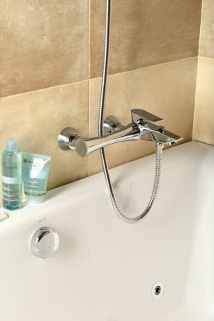 Przejdź do produktu Bateria wannowa ścienna z wylewką Sapho Axamite AX10 chrom