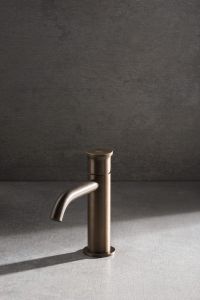 Bateria umywalkowa stojąca 16 cm Emmevi Filo 85003TS tuscan brąz szczotkowany