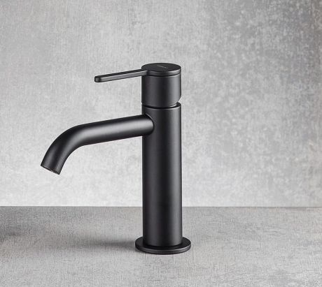 Przejdź do produktu Bateria umywalkowa stojąca 16 cm Emmevi Filo 85003NO czarny mat