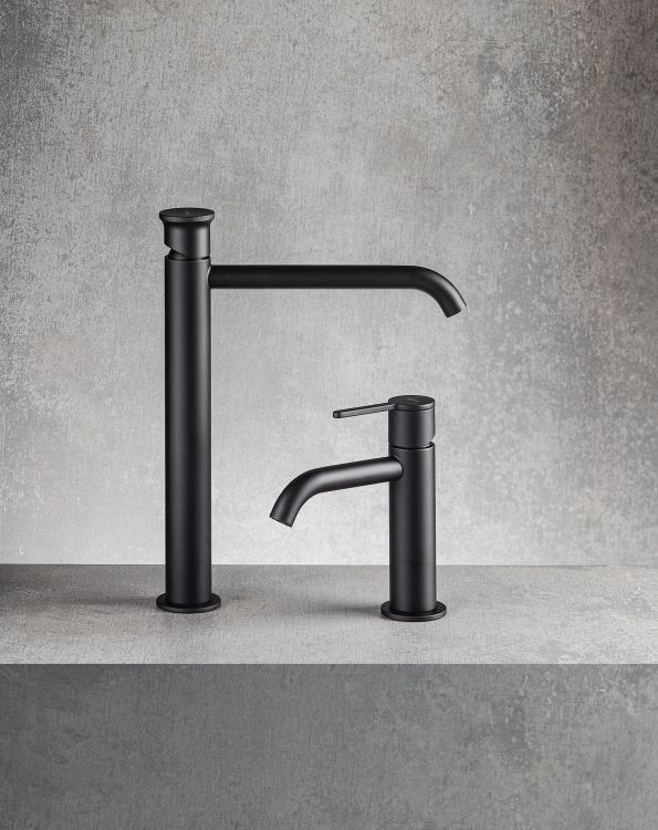 Bateria umywalkowa wysoka 29 cm Emmevi Filo 85003BIGNO czarny mat