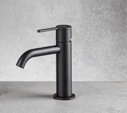 Bateria umywalkowa stojąca 16 cm Emmevi Filo 85003NO czarny mat