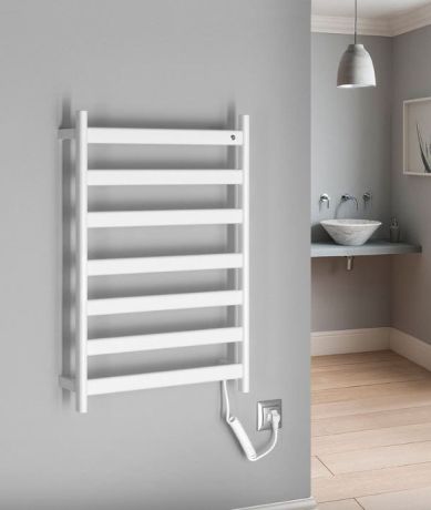 Przejdź do produktu ELIAS  elektryczna suszarka na ręczniki 490x730x110 mm, 105 W, biały mat