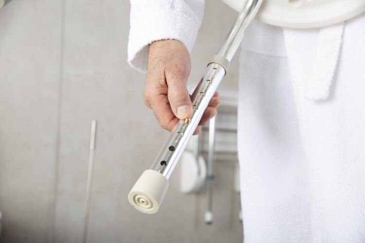 HANDICAP siedzisko łazienkowe, średnica 45cm, czarny