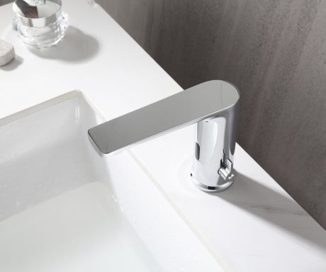 Przejdź do produktu Sensorowa bateria stojąca z regulacją temperatury, 6V DC (4xAA), chrom