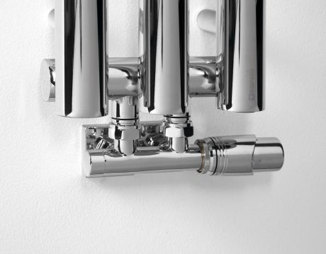 Przejdź do produktu PILON grzejnik łazienkowy 196x1800mm, 3 wieszaki, chrom