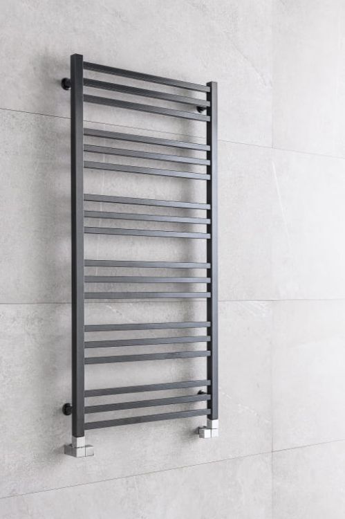 Grzejnik łazienkowy 60x163 cm PMH Avento AV6B czarny