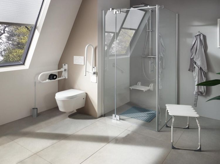 HANDICAP taboret łazienkowy, regulowana wysokość, chrom/biały