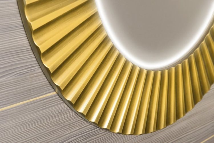 PRIDE okrągłe lustro z oświetleniem LED w ramie ø 75cm, złoto