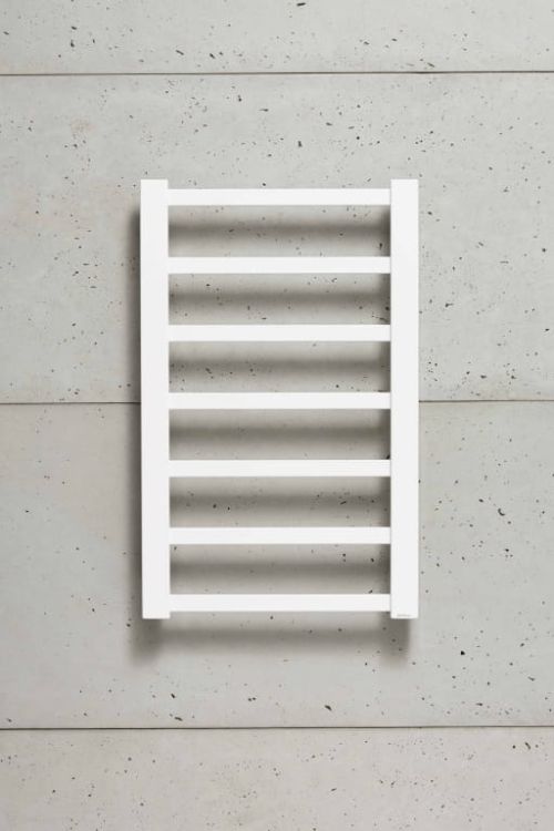 Grzejnik łazienkowy pionowy 60x79,2 cm PMH Galeon G2W biały