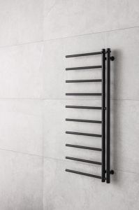 Czarny grzejnik łazienkowy 50x114 cm PMH Apollo AP1B-L lewy