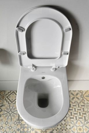 Przejdź do produktu Miska WC wisząca 53x35,5 cm z funkcją bidetu BRILLA CLEANWASH WC z deską WC, stelażem GEBERIT Duofix Up100  i baterią w komplecie
