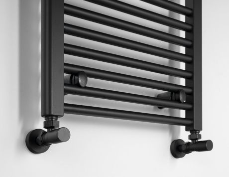 Przejdź do produktu DIRECT grzejnik z bocznym przyłączem 450x1680mm, czarny mat