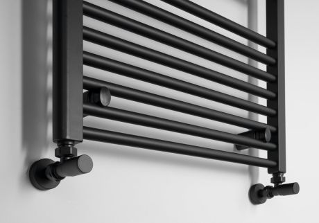 Przejdź do produktu DIRECT grzejnik z bocznym przyłączem 600x960mm, czarny mat