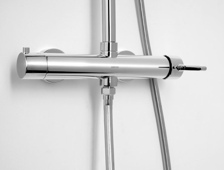 bateria prysznicowa w zestawie natryskowym Iconic, z przełącznikiem mechanicznym deszczownicy i słuchawki.jpg