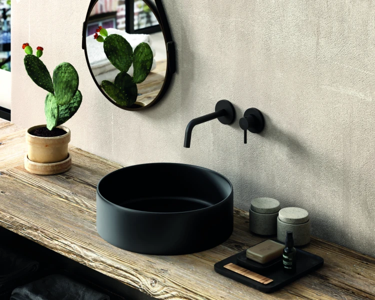 bateria paffoni lig004no czarny mat z wylewką 12 cm.jpg