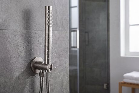 Przejdź do produktu MINIMAL uchwyt prysznicowy okrągły, stały, z wylewką, stal nierdzewna mat