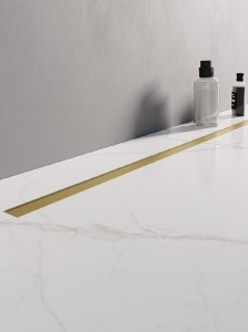 System odwodnienia liniowego o dużej zdolności przepływu. Szerokość wynosi od 60 cm do 100 cm.