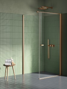 Prysznice kabinowe w formie kwadratowej i prostokątnej. Pasują wszędzie, można je montować na dowolnej ścianie. Drzwi otwierają się w obu kierunkach.