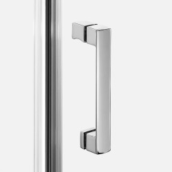 Kwadratowe i prostokątne kabiny, z opcją lewej lub prawej strony, z drzwiami otwieranymi na zewnątrz, o wymiarach od 80x70x200cm do 120x120x200cm.