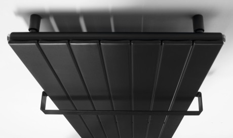 Przejdź do produktu VERTIGO grzejnik łazienkowy 502x1800mm, czarny mat