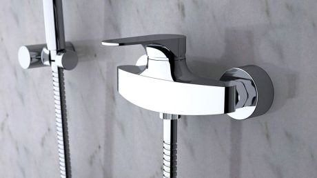 Przejdź do produktu Bateria prysznicowa ścienna z przyłączem do węża Sapho Corneli CE11 chrom