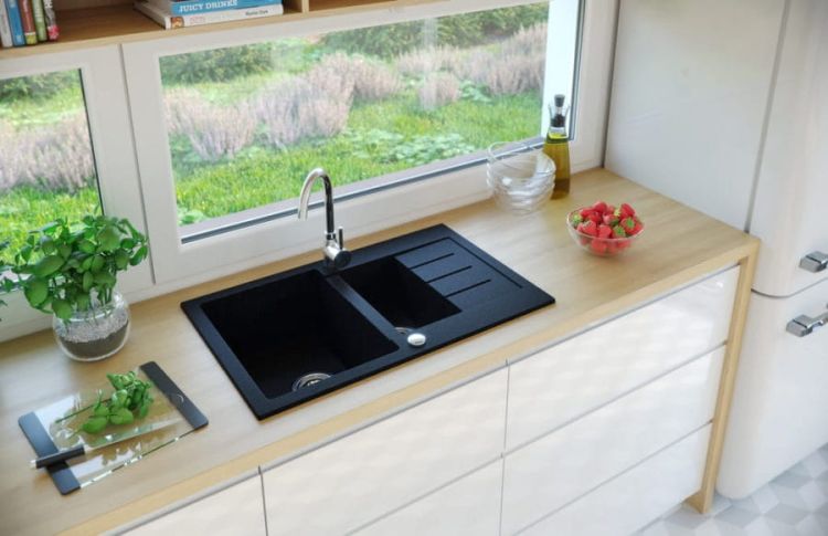 Zlewozmywak granitowy 1,5-komorowy 77x48 cm   Darfor DG013 czarny - bateria ze zdjęcia nie stanowi oferty