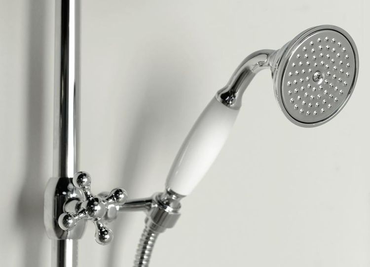 Zestaw prysznicowy Retro z okrągłą deszczownicą 20 cm, baterią i słuchawką prysznicową kompletny Reitano Antea 9515D-01261 chrom