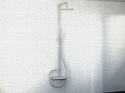 Kolumna prysznicowa z okrągłą deszczownicą 20 cm Kohlman Maxima QW276M chrom