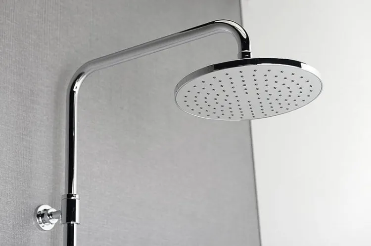 Zestaw prysznicowy z okrągłą deszczownicą 23 cm i baterią ścienną Sapho Espada ES139 chrom