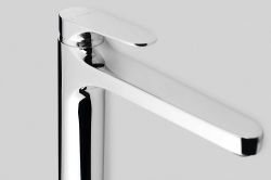 Bateria umywalkowa 31 cm wysoka z długą wylewką Sapho Corneli CE07 chrom